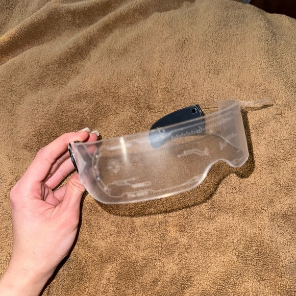 Led Glass - Picture 2 of 2